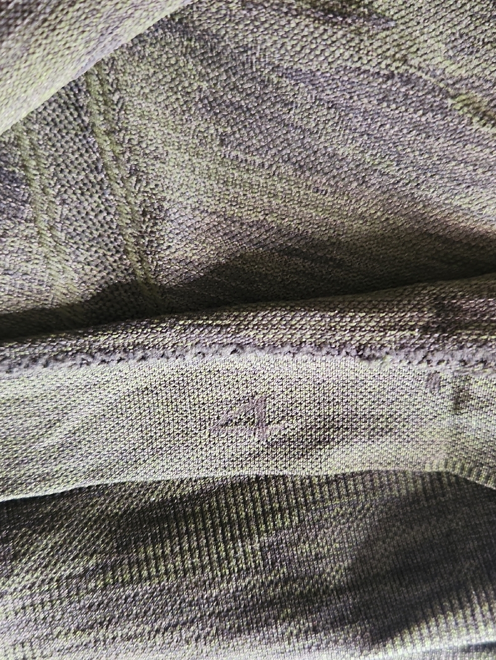 Lululemon Athletica Tank Top Swiftly Tech Dark Green Brave Olive Black Size 4 - Picture 10 of 10